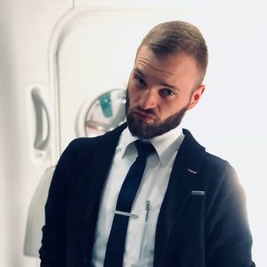 Meet your Posher, Derek